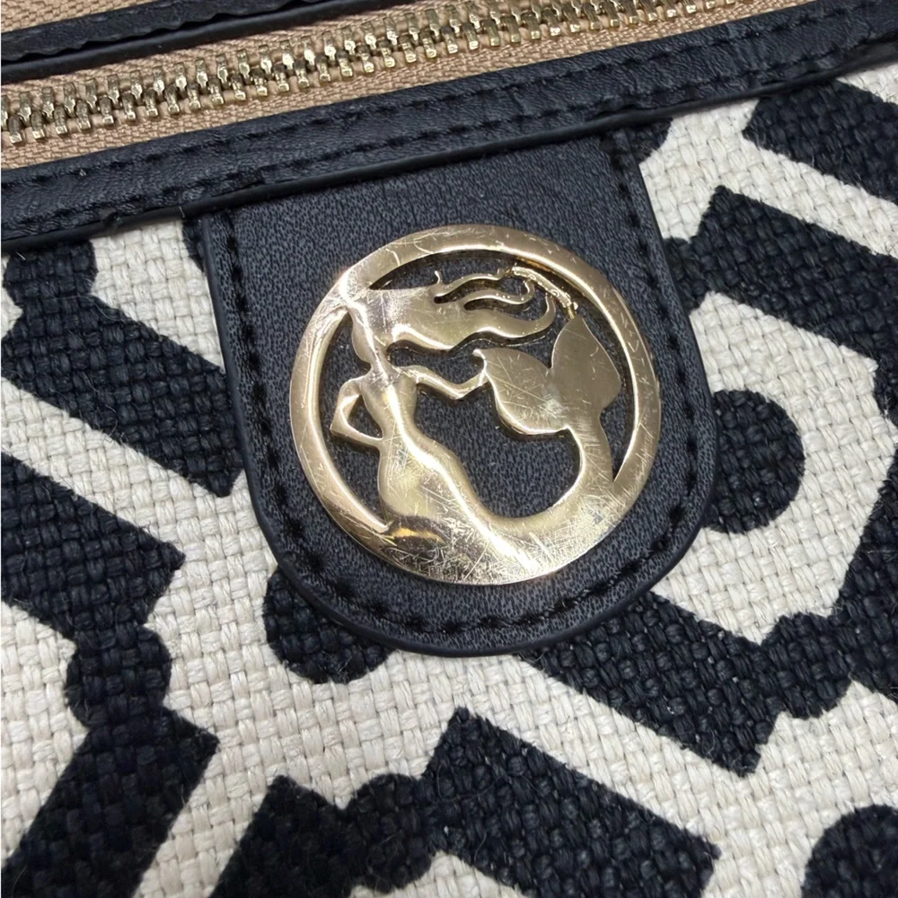 Spartina 449 Wristlet Wallet Blank And Creme Linen & Leather